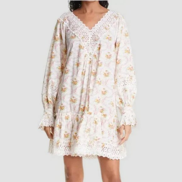 ByTiMo Dresses & Skirts - ByTiMo Floral Long Sleeve Shift Minidress
